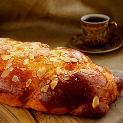Πολίτικο Τσουρέκι 500γρ